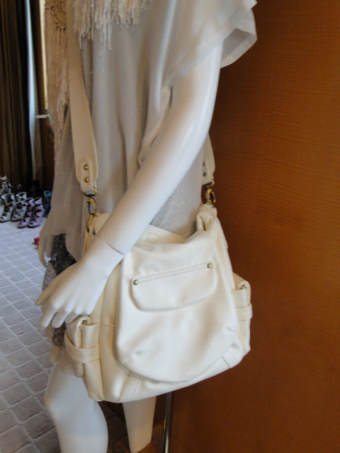 http://www.careerup.biz/fashion/img/20110210DSC04254.JPG