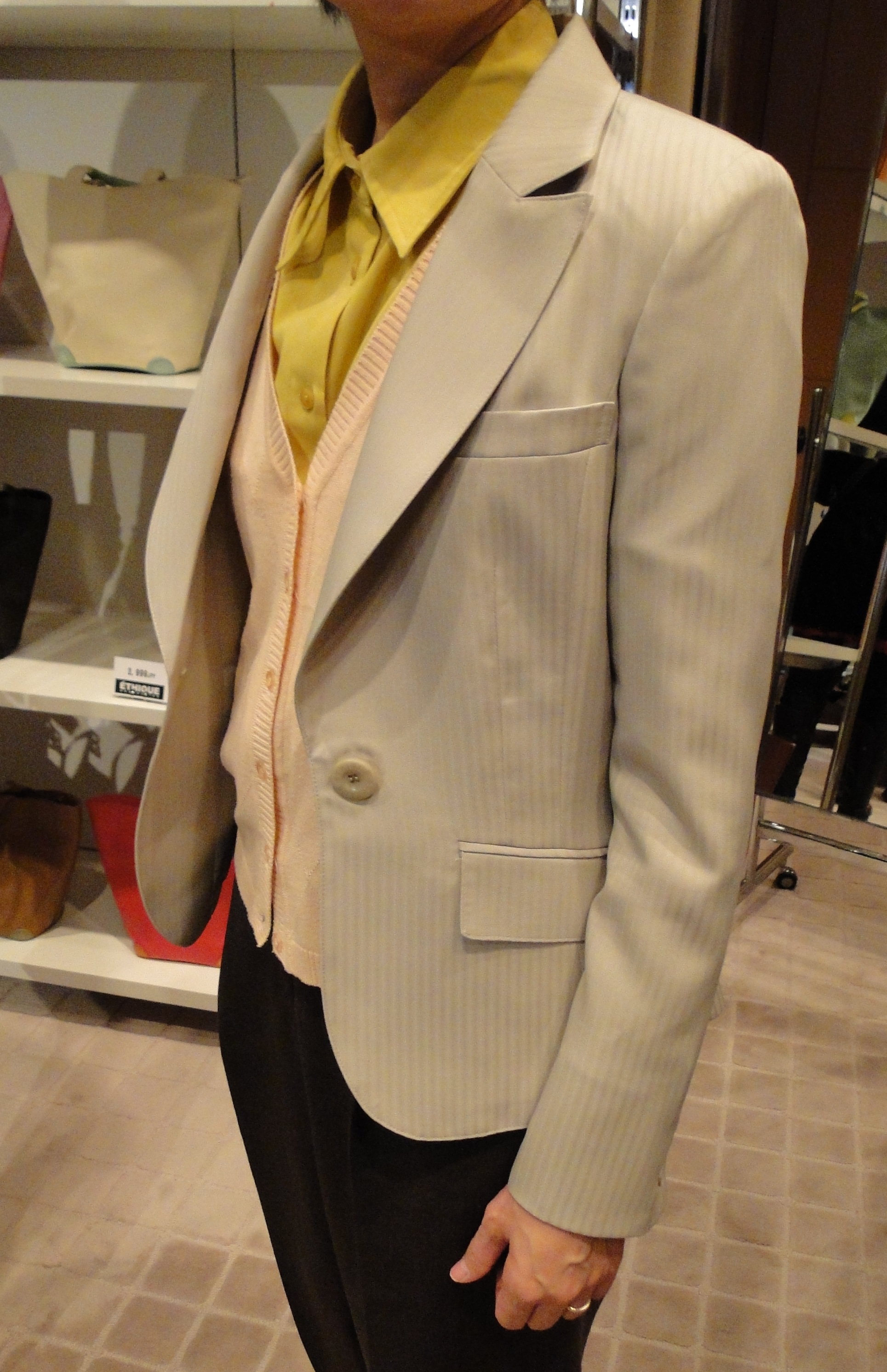 http://www.careerup.biz/fashion/img/20120209DSC04094.JPG