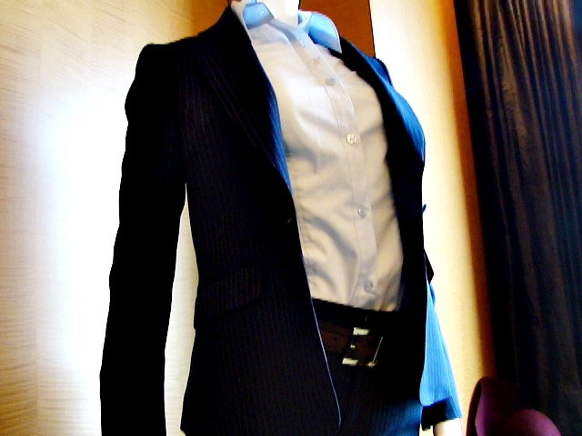 http://www.careerup.biz/fashion/img/20120907ETHIQUEsuits.JPG